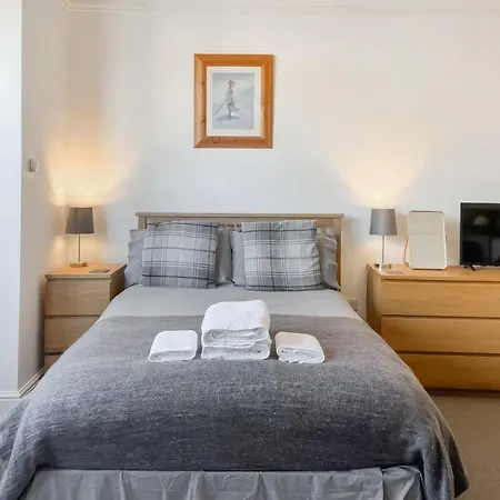 Treasure Cove-uk48780