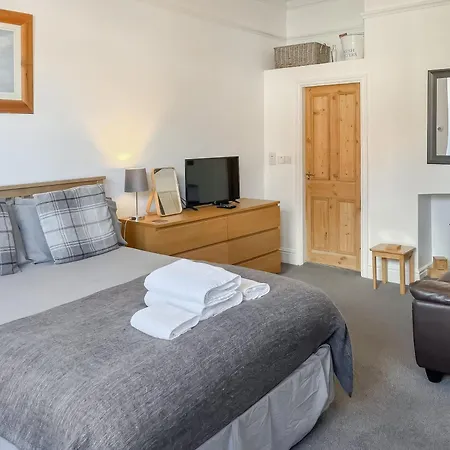 Treasure Cove-uk48780